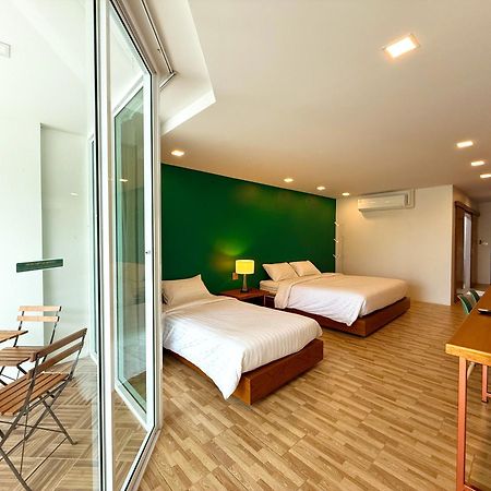 Plernpetch Hotel Surat Thani Eksteriør bilde