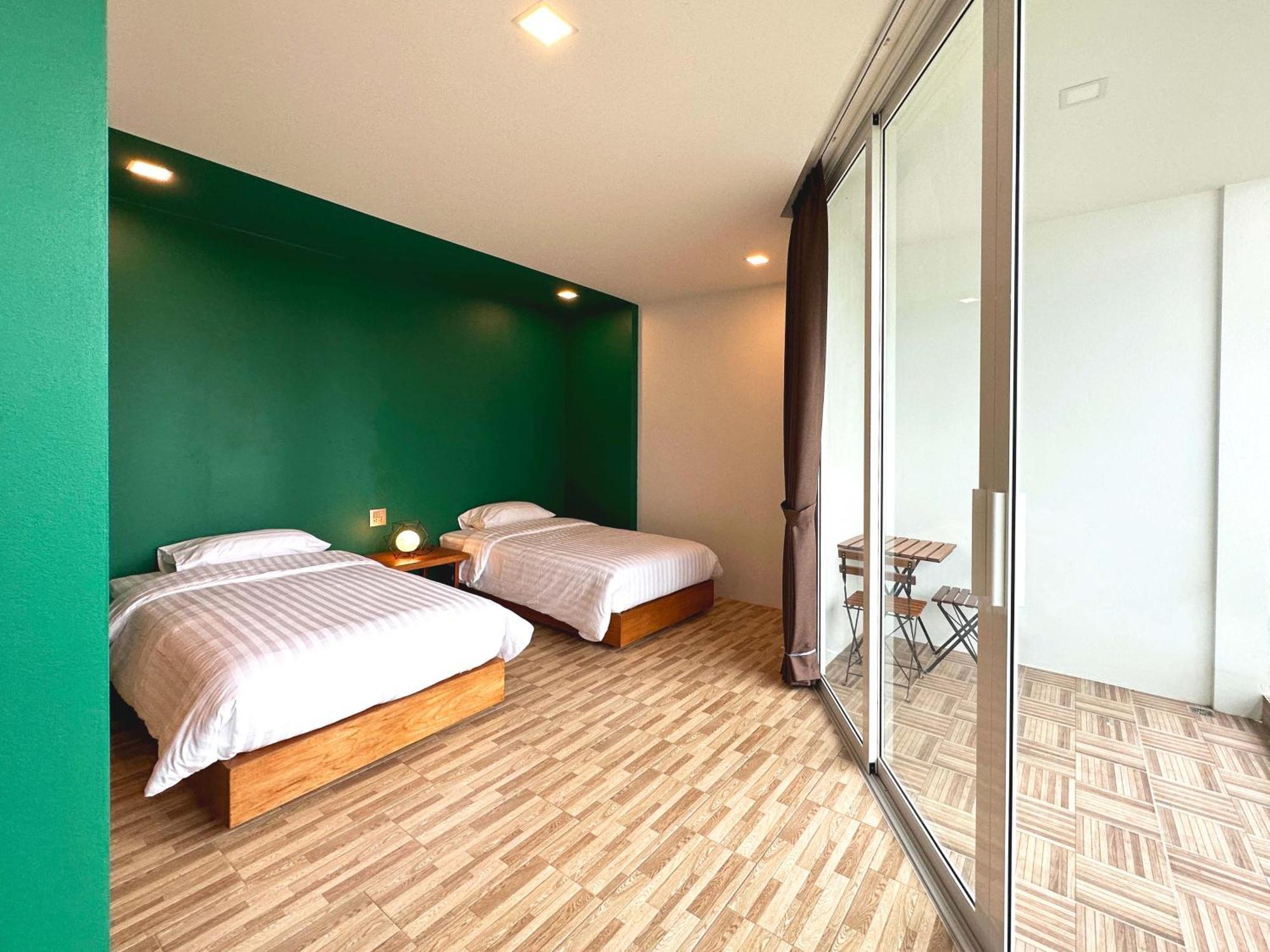 Plernpetch Hotel Surat Thani Eksteriør bilde
