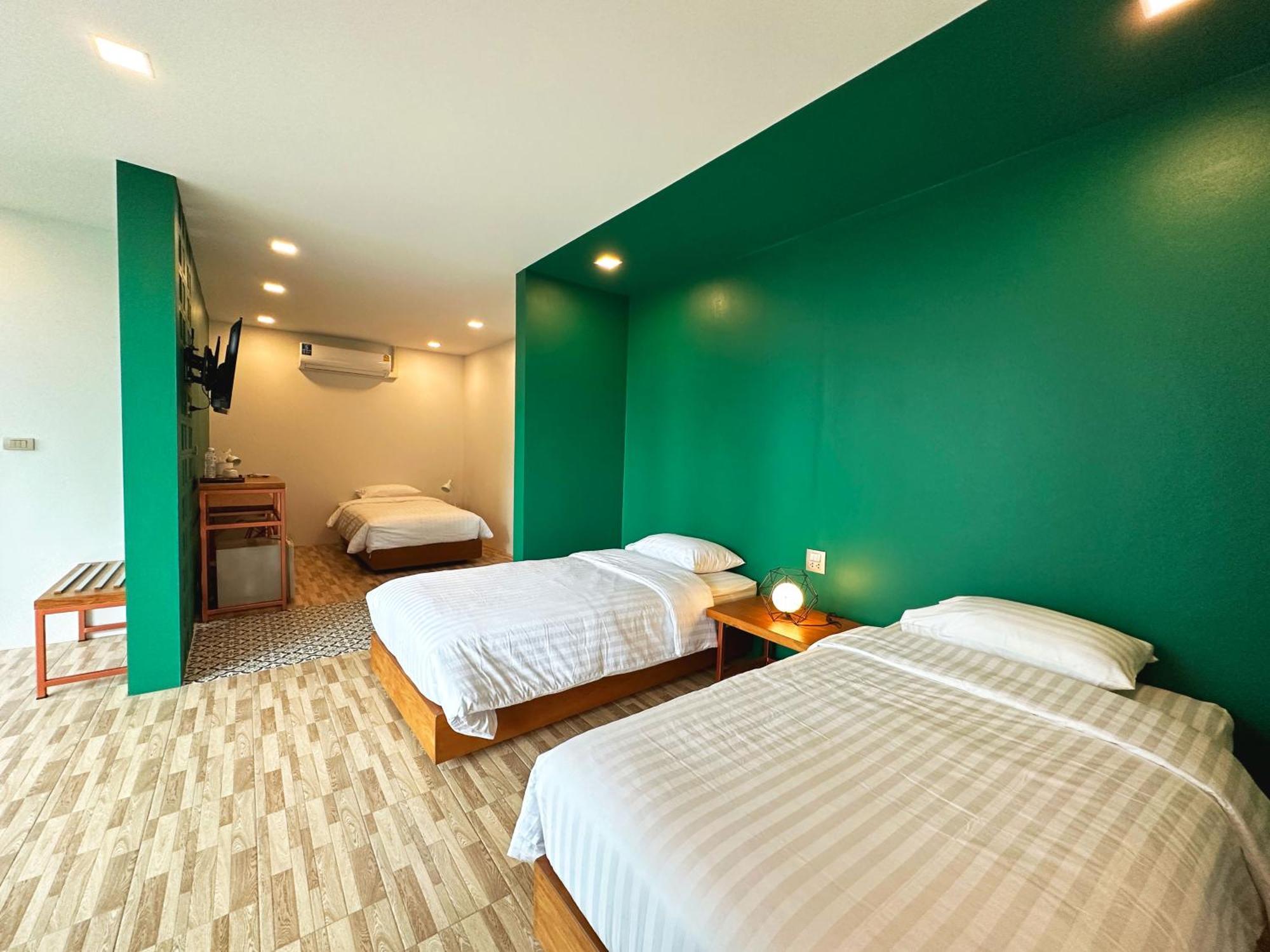 Plernpetch Hotel Surat Thani Eksteriør bilde