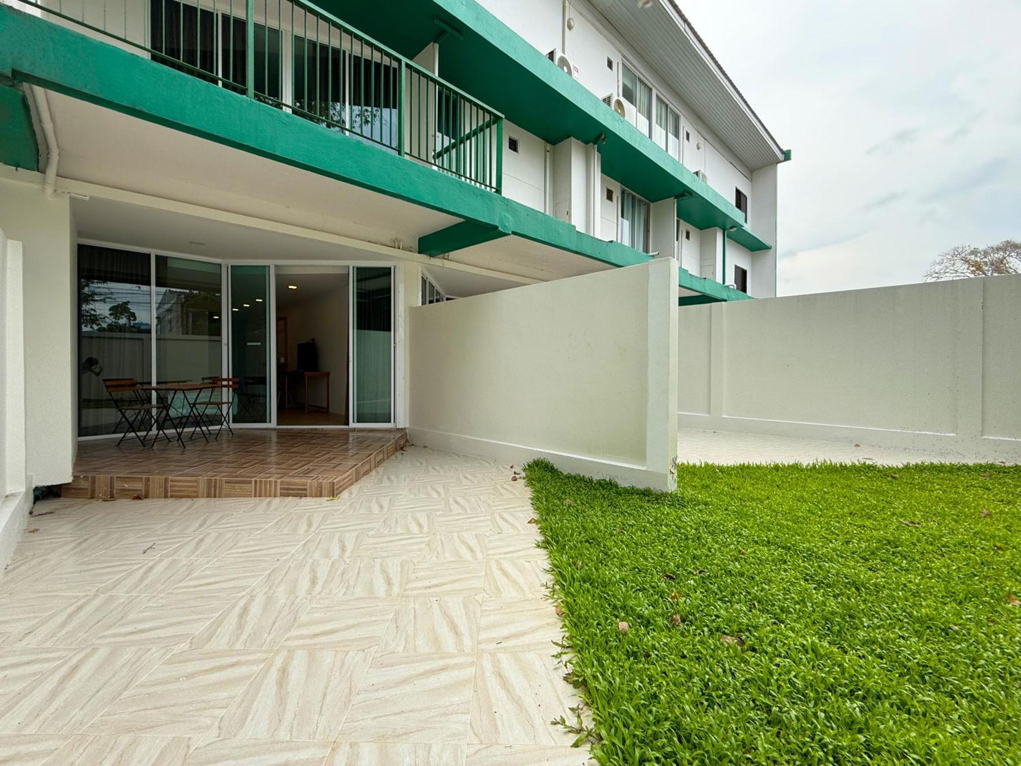 Plernpetch Hotel Surat Thani Eksteriør bilde