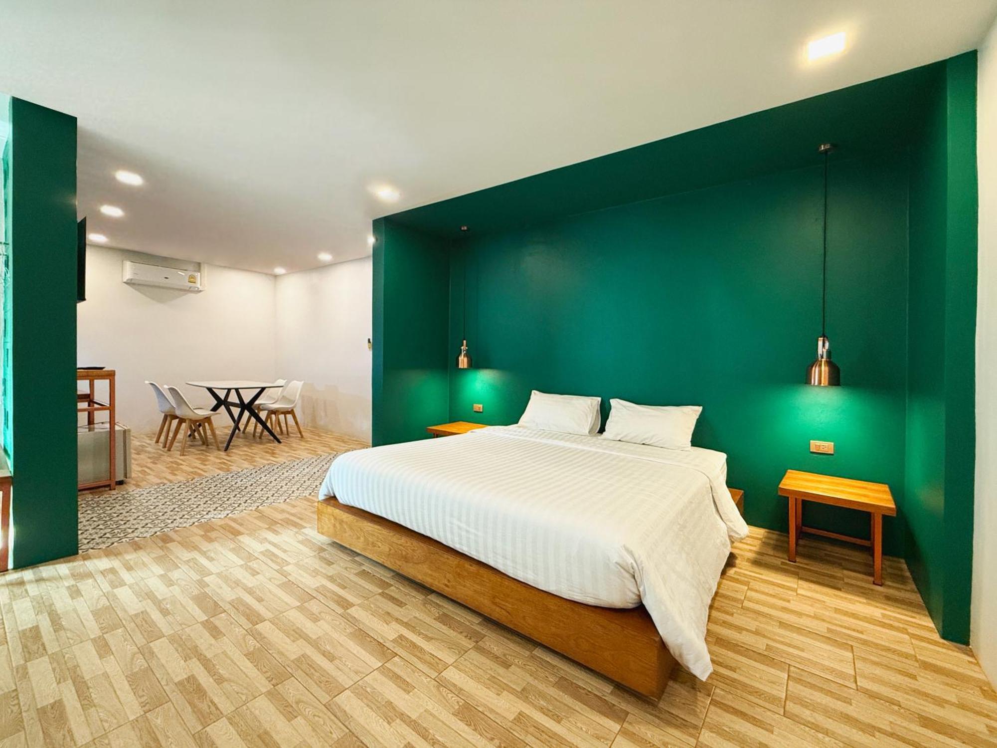 Plernpetch Hotel Surat Thani Eksteriør bilde